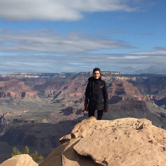 Meet your Posher, Gabrielle - Picture 1 of 1