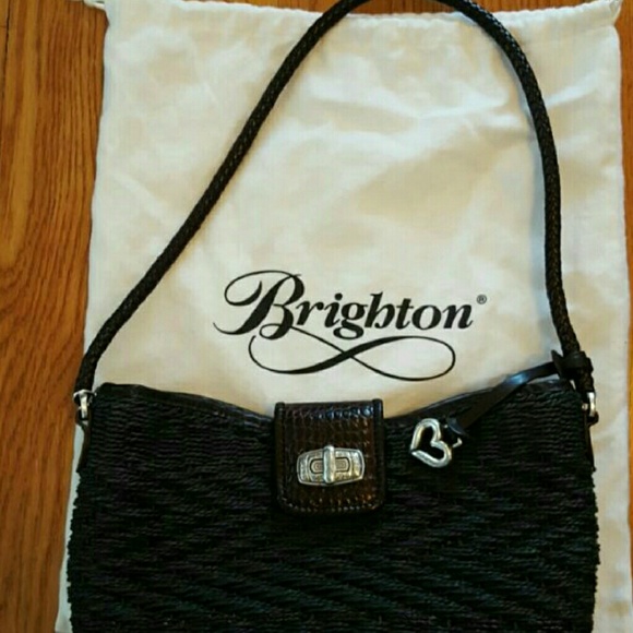Brighton purse. Excellent condition.