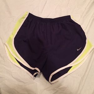 Nike Dri-Fit Tempo Shorts Medium