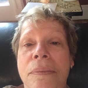 Meet your Posher, Eileen