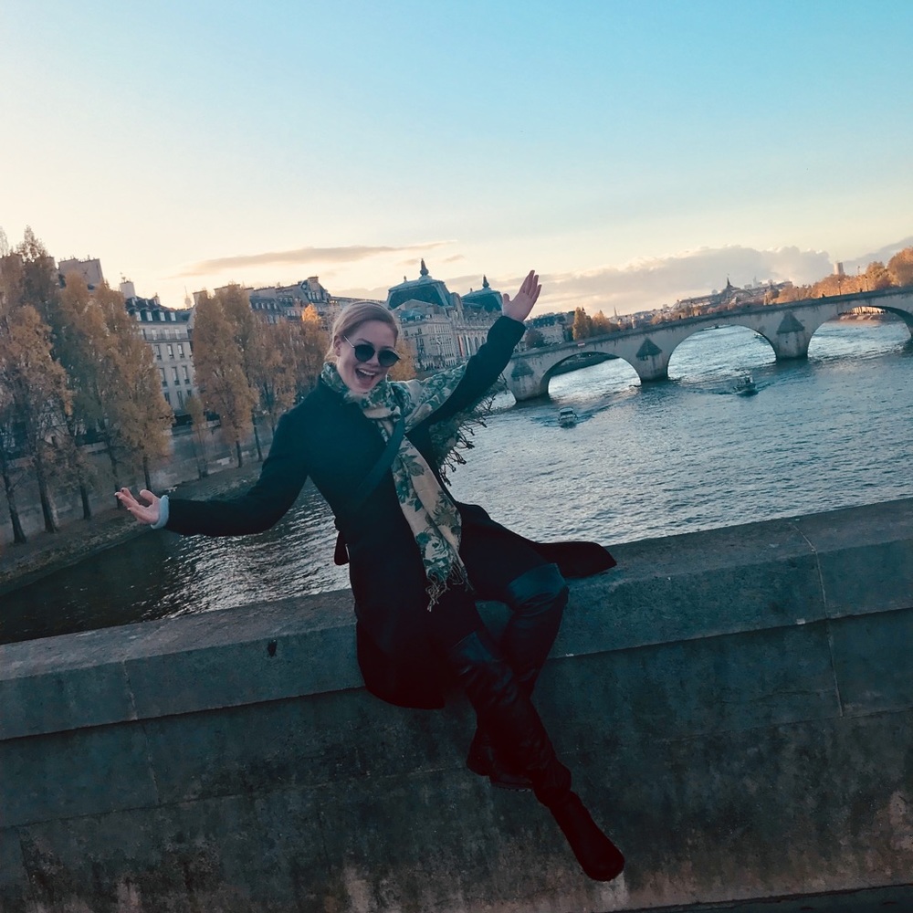 Meet your Posher, Laura