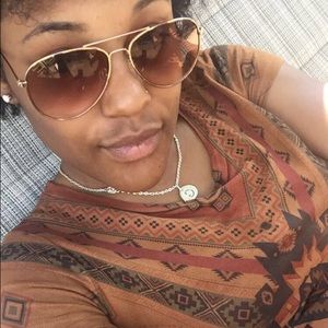 Meet your Posher, Chynna