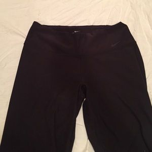 Nike Dri-Fit Flare Yogas