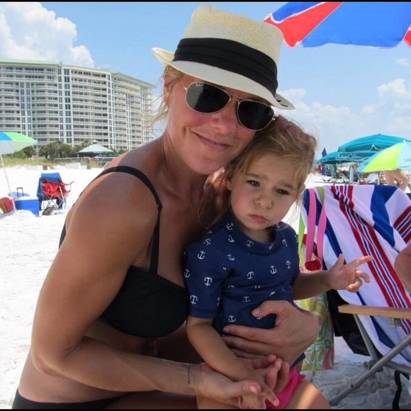 Meet your Posher, Renee - Picture 4 of 9