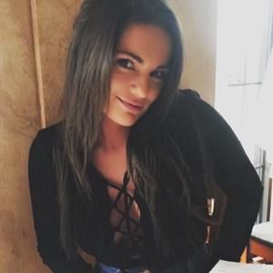 Meet your Posher, Joan