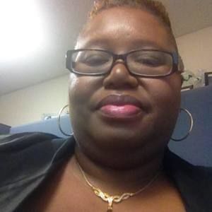 Meet your Posher, Evelyn