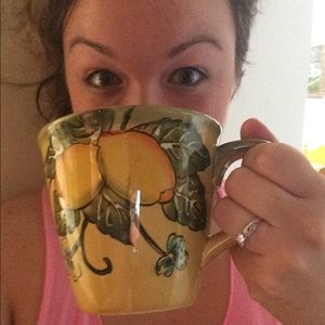 Meet your Posher, Caitlyn