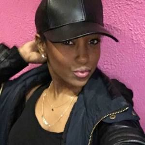 Meet your Posher, Symone