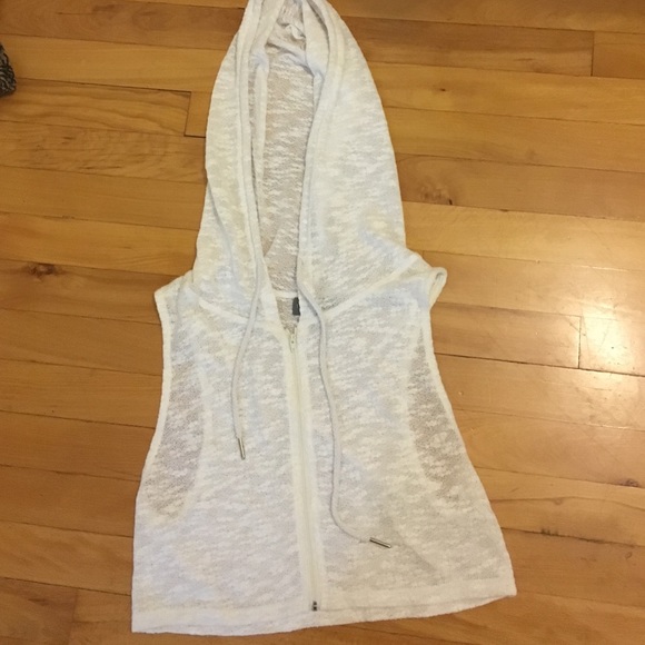 LF Hooded Vest