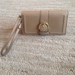 Never Used! Coach Nude Wristlet