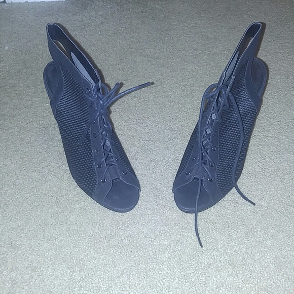 Super cute bootie heels