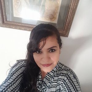 Meet your Posher, Rafaela