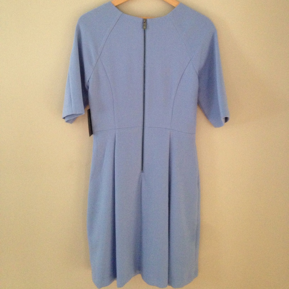 🎄LAST ONE!! Vince Camuto Classic dress - Picture 3 of 6