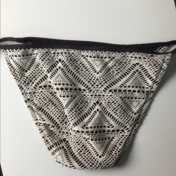 MOSSIMO crochet 2pc bikini-small👙 - Picture 3 of 4