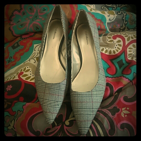 Woman's Dress Shoes Size 9 1/2