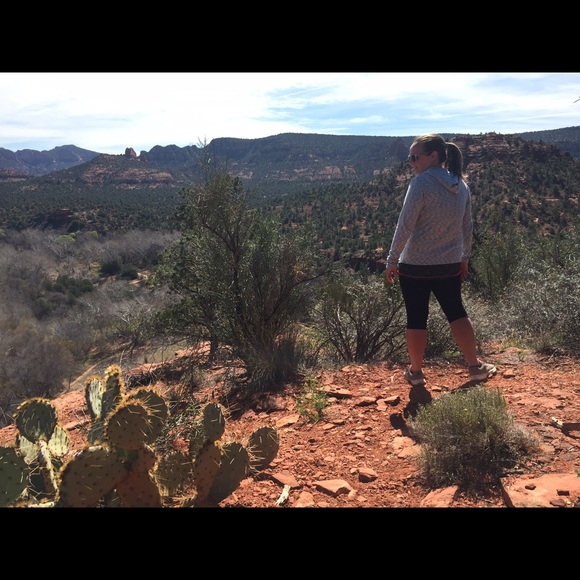 Meet your Posher, Julie