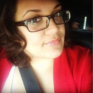 Meet your Posher, Desiree