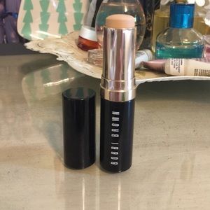 Bobbi Brown Skin Foundation Stick in Warm Ivory