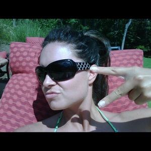 Meet your Posher, Erin