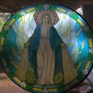 Meet your Posher, Leslie