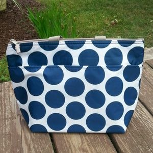 31 bag Thermal tote