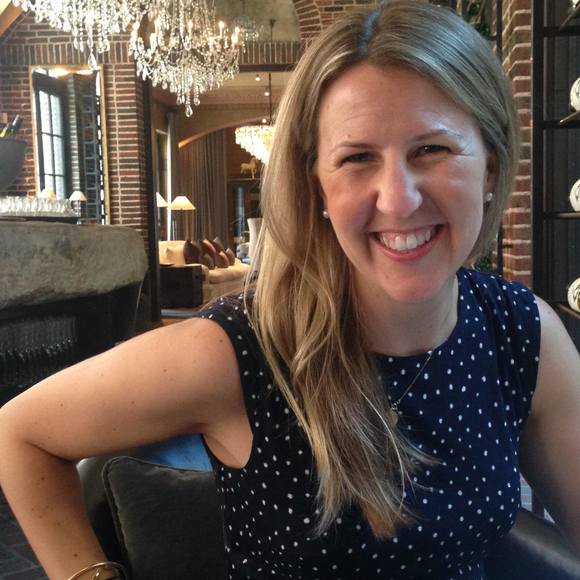 Meet your Posher, Dana