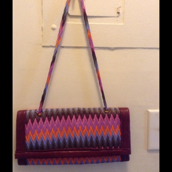Summer clutch