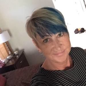 Meet your Posher, Jenny