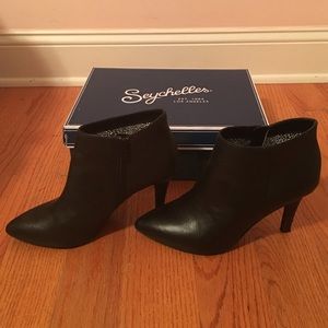 Seychelles black leather booties