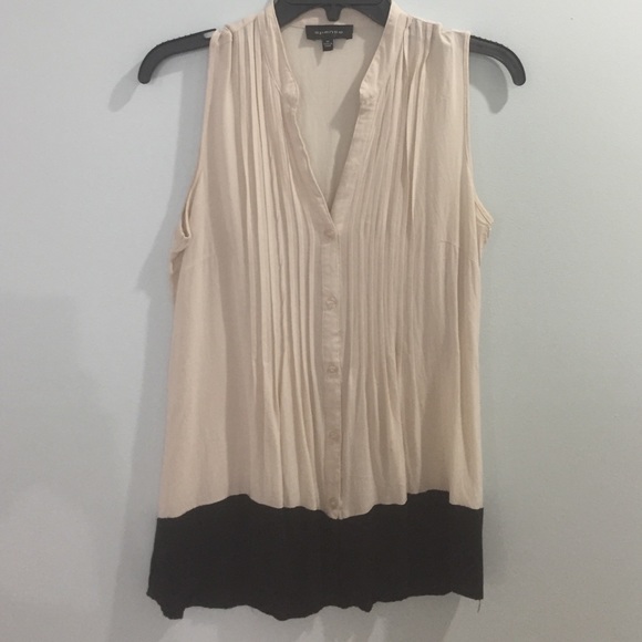 Cream and black tank top - Picture 1 of 2