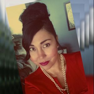 Meet your Posher, Deborah