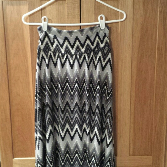 Chevron maxi skirt