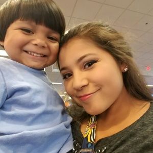 Meet your Posher, Michaela