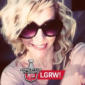 Meet your Posher, Amanda j