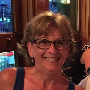 Meet your Posher, Eva