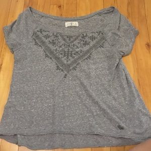 Abercrombie tee