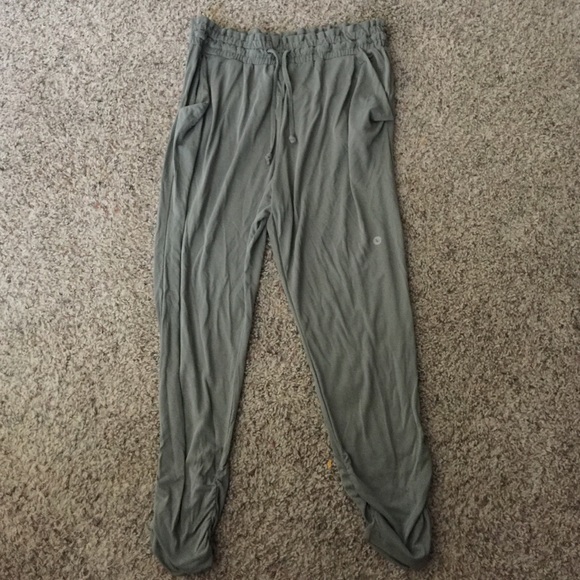 American Eagle Outfitters Pants - American eagle joggers