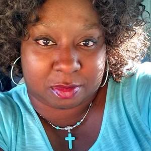 Meet your Posher, Lydia vanzandt