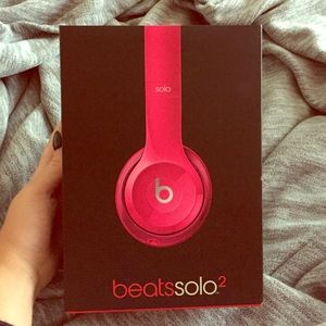 Beats solo 2