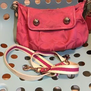 SOLD ***COACH AUTHENTIC PURSE