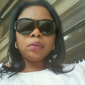 Meet your Posher, Enitan