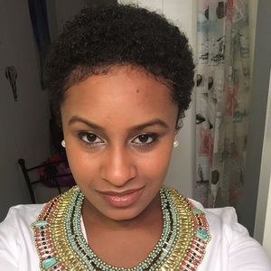 Meet your Posher, Jasmine