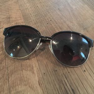 Kate Spade sunglasses w/ case