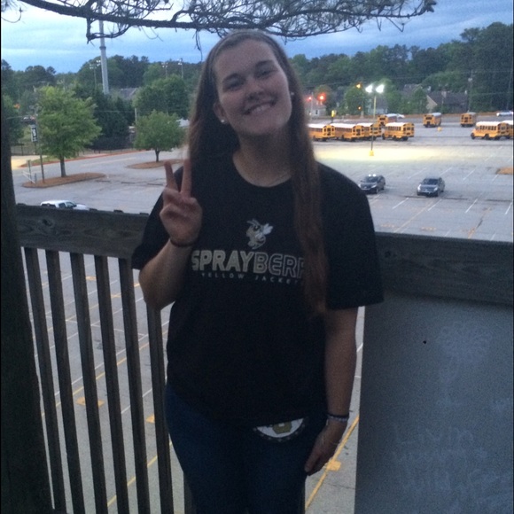 Meet your Posher, Sara - Picture 1 of 1