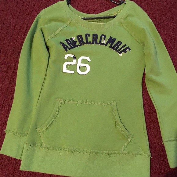 Women's Abercrombie top - Picture 1 of 3