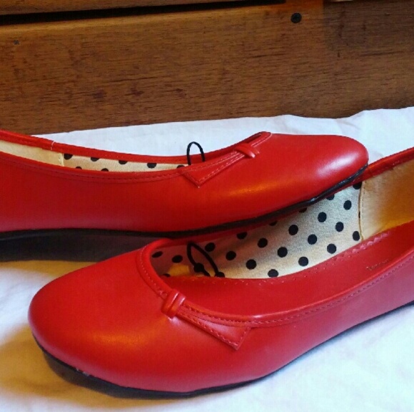 Red Charlotte Russe Flats
