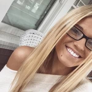 Meet your Posher, Tessa