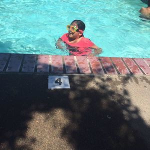 Meet your Posher, Yolanda