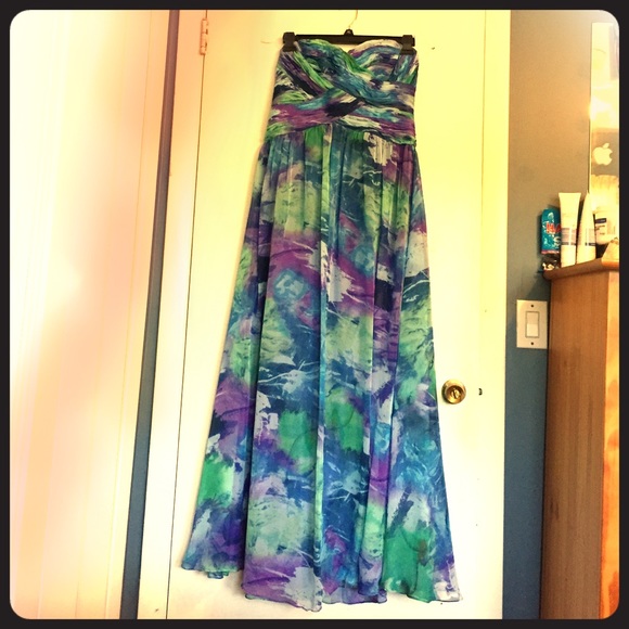 JS Boutique Strapless Multicolor Gown
