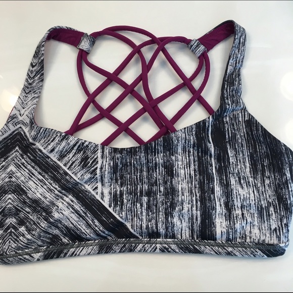 Lululemon free to be wild 6
